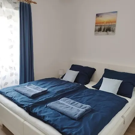 Holling Apartman Fertoboz Exterior photo