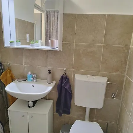 Holling Apartman Fertoboz Exterior photo